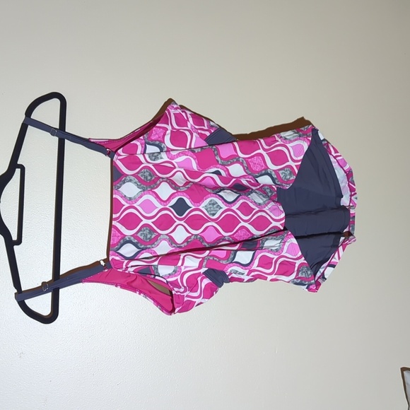 Free Country Bathing Suit Top, 2X, pink, White And Gray - Picture 4 of 7